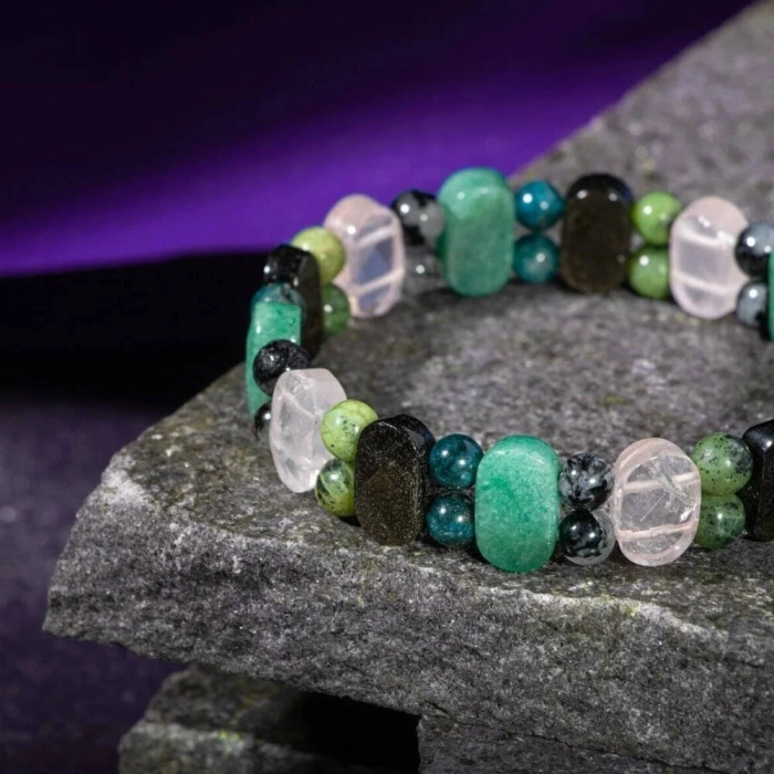 Boğa Burcu Bileklik Golden Obsidyen, Mavi Apatit, Pembe Kuvars, Rutilli Kuvars, Siyah Turmalin, Yeşil Aventurin, Yeşim