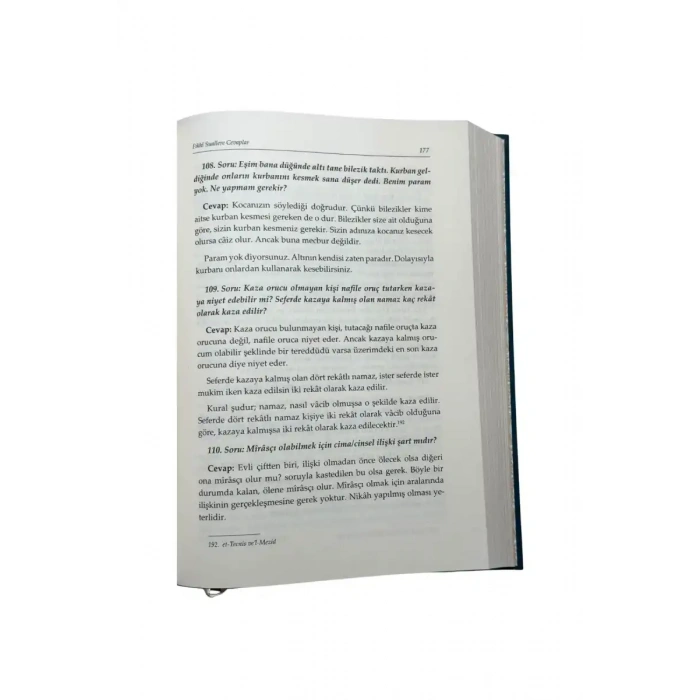 Fıkhi Suallere Cevaplar 1. Cilt