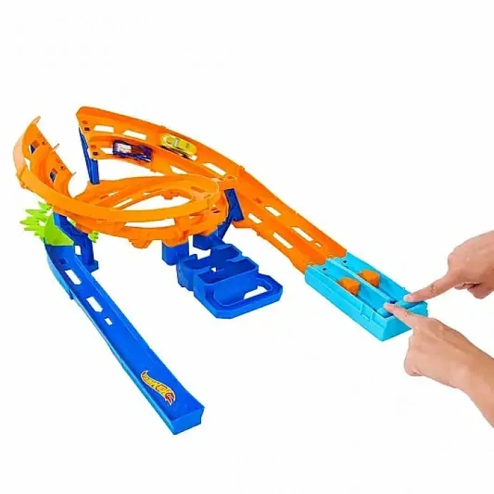 Hot Wheels İkili Yarış Ve Akrobasi Pisti