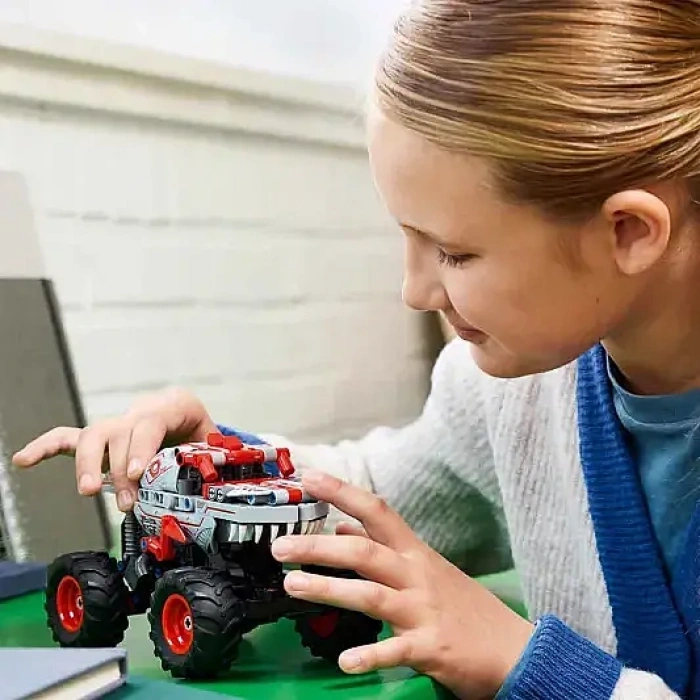 Lego Technic Monster Jam Thunderroarus Çek Bırak 42200