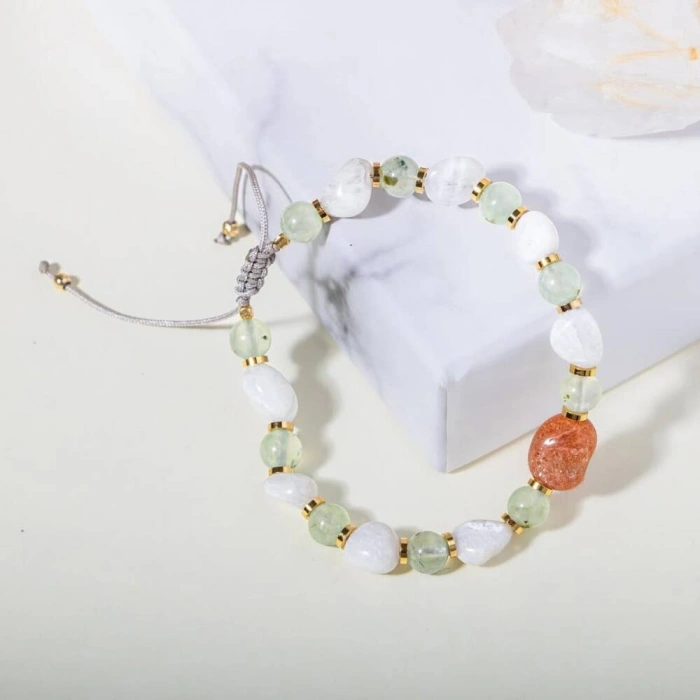 Menopoz, Regl Doğal Taş Bileklik