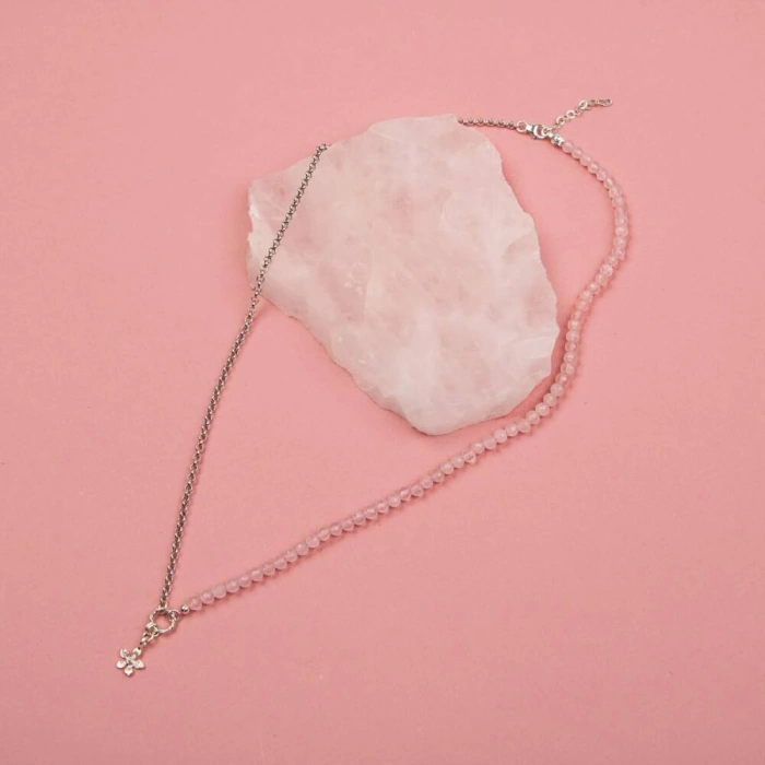 Pembe Kuvars Doğal Taş Gümüş Çiçekli Kolye - 50cm