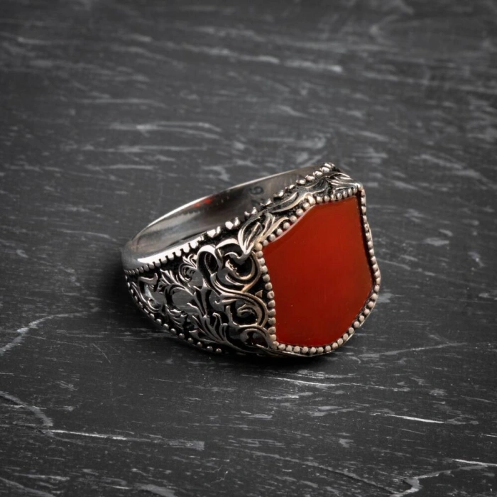 Sertifikalı 925 Ayar El İşlemesi Desenli Akik Yüzük (Erkek)