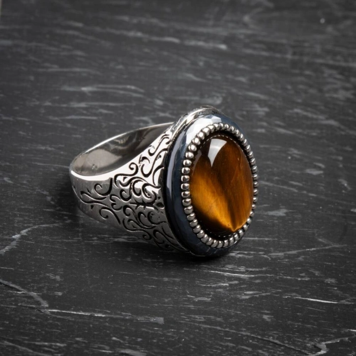 Sertifikalı 925 Ayar Kaplan Gözü Gümüş Yüzük (Erkek)