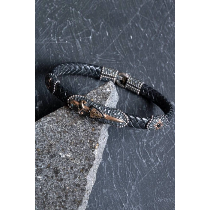 Sertifikalı Gümüş Kılıç Detaylı Deri Bileklik (SK:193)