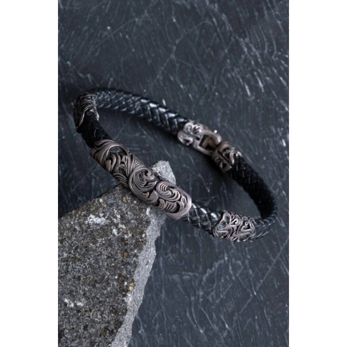 Sertifikalı Gümüş Yaprak Detaylı Deri Bileklik (SK:196)