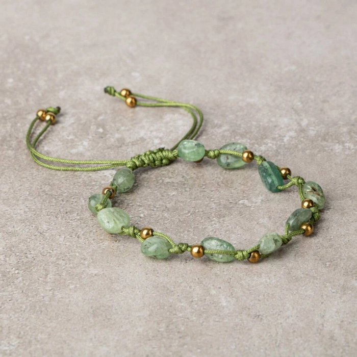 Yeşil Kiyanit Natürel Kesim Doğal Taş Makrome Bileklik