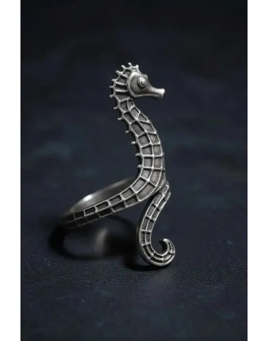 Antik Gümüş Kaplama Deniz Atı Tasarımlı Ayarlamalı Kadın Yüzük