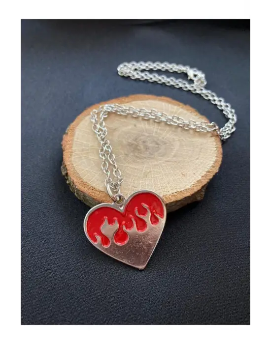 Grey Fire Kalp Model Gümüş Kaplama Zincir Kolye