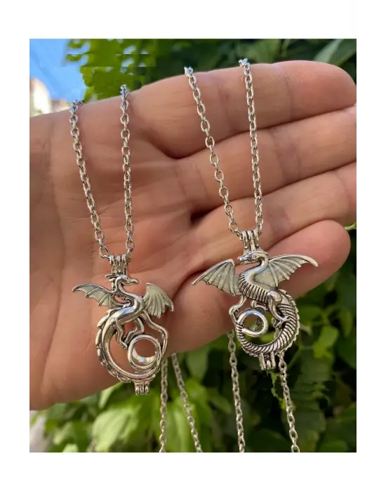 Karanlıkta Parlayan Zincirli Ejderha Kolye