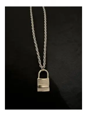 Antik Gümüş Kaplama Unisex Ihtişamlı Kilit Zincirli Kolye