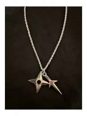 Antik Gümüş Kaplama Unisex Naruto Anime Mızrak Kırmızı Zincirli Kolye