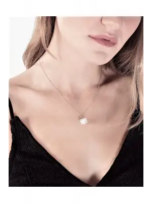 Lotus Çiçeği Kolye