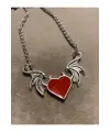 Kırmızı Kalpli Yarasa Kanatlı Zincirli Kolye