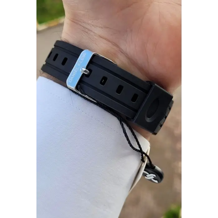 Daniel Klein DKISTE1051 Siyah Renk Alarm Kronometre ve Işıklı Dijital Hediye Paketli Erkek Kol Saati