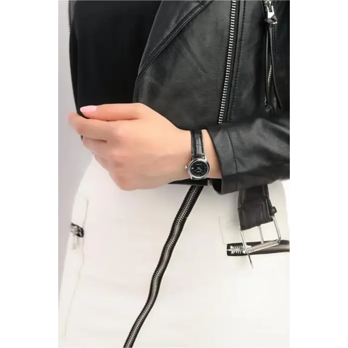 Casio CSISTE22 Kasası Gümüş Kordonu Siyah Renk Hediye Paketli Kadın Kol Saati