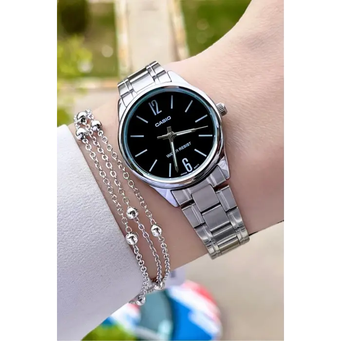 Casio CSISTE18 Kadranı Siyah Kordonu Gümüş Renk Hediye Paketli Kadın Kol Saati