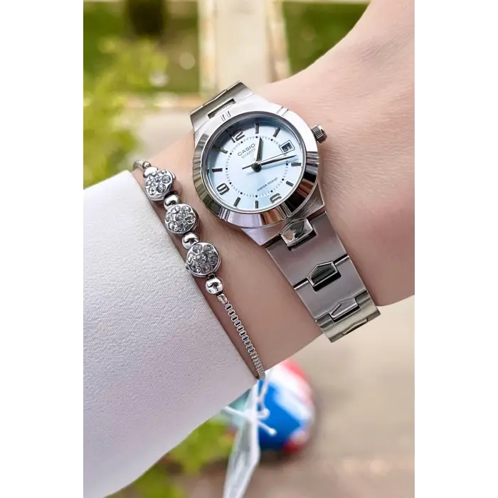 Casio CSISTE17 Kadranı Mavi Kordonu Gümüş Renk Hediye Paketli Kadın Kol Saati