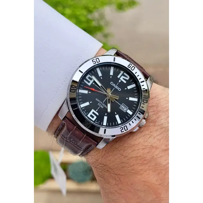 Casio CSISTE10 Kasası Gümüş Kordonu Kahverengi Renk Hediye Paketli Erkek Kol Saati