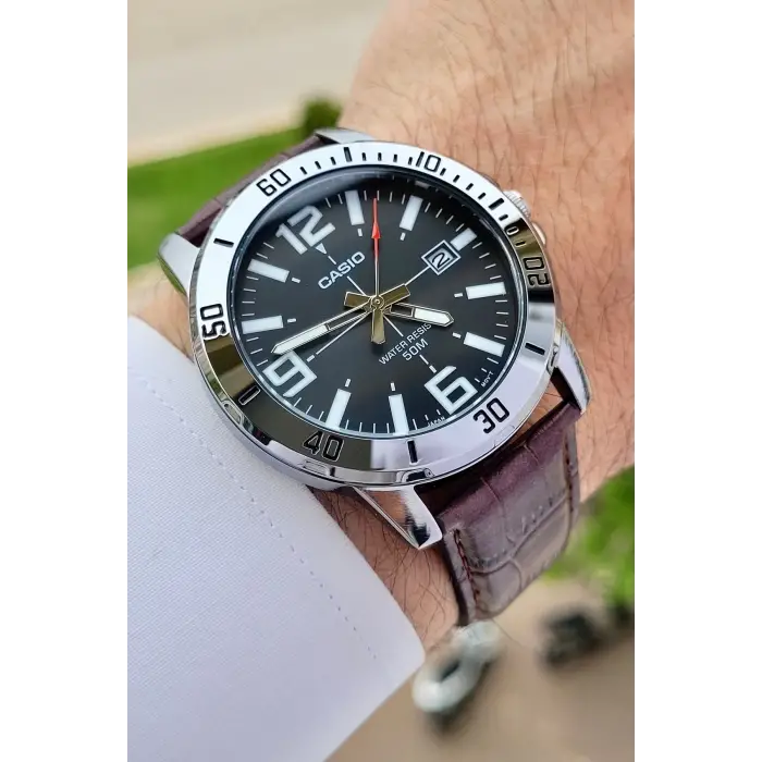 Casio CSISTE10 Kasası Gümüş Kordonu Kahverengi Renk Hediye Paketli Erkek Kol Saati