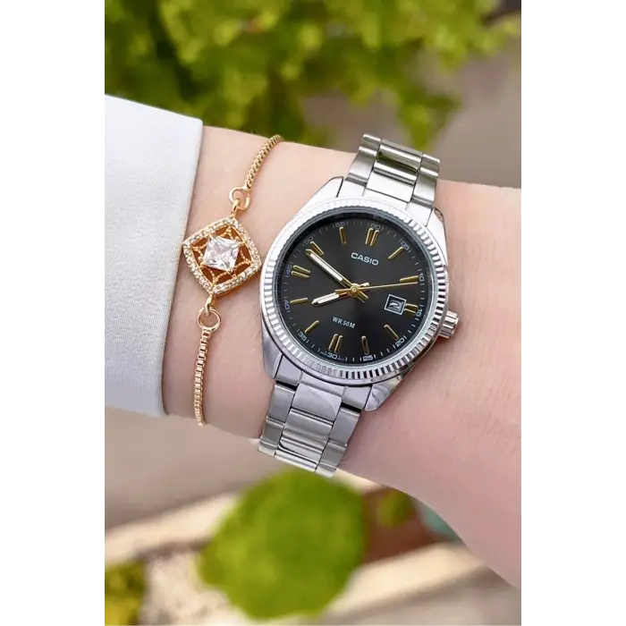 Casio CSISTE16 Kadranı Füme Kordonu Gümüş Renk Hediye Paketli Kadın Kol Saati