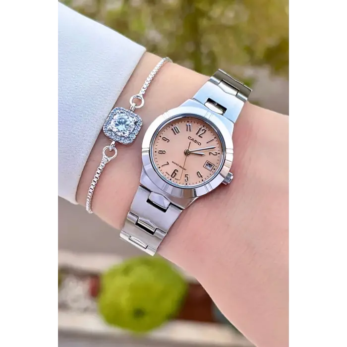 Casio CSISTE90 Kadranı Pudra Kordonu Gümüş Renk Hediye Paketli Kadın Kol Saati