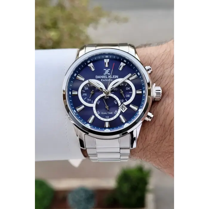 Daniel Klein DKISTE1390 Göstergeleri Aktif Kadranı Lacivert Kordonu Gümüş Renk Hediye Paketli Erkek Kol Saati