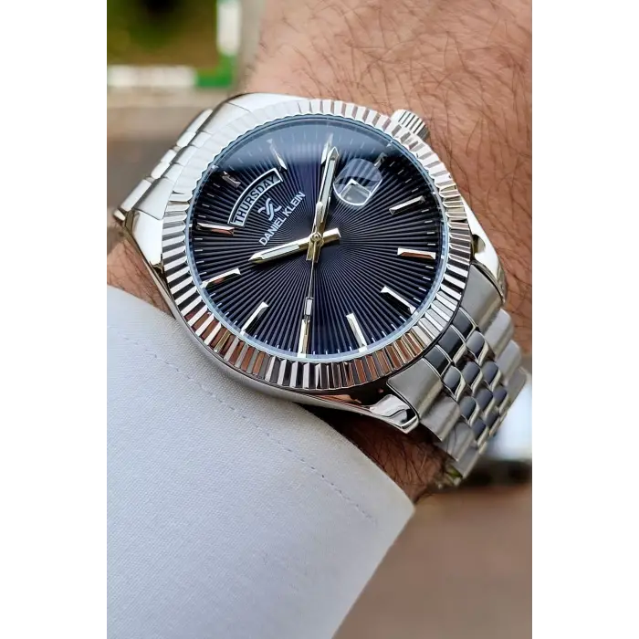 Kadranı Lacivert Kordonu Gümüş Renk 42 mm Fonksiyonlu Erkek Kol Saati