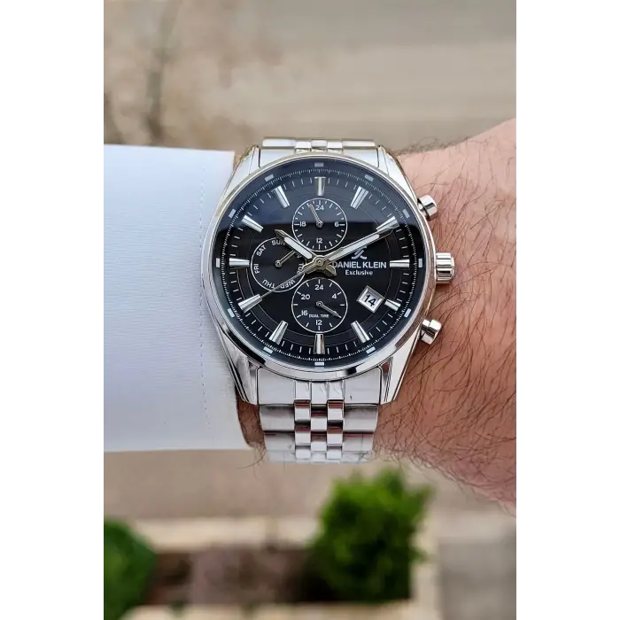 Kadranı Siyah Kordonu Gümüş Renk 43 mm Erkek Kol Saati