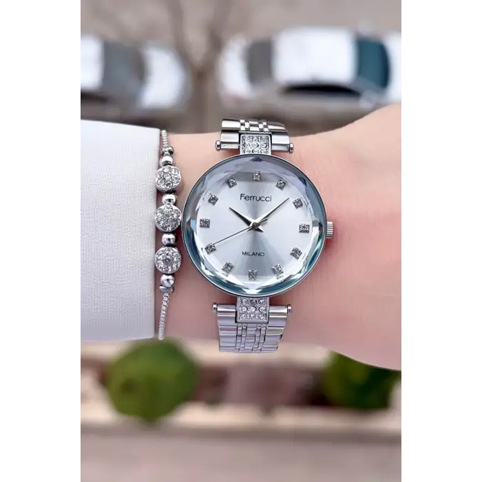 Gümüş Renk 32 Mm Kadın Kol Saati Ve Bileklik