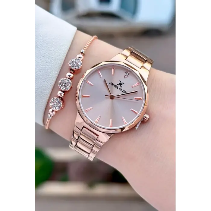 Rose Renk Kadın Kol Saati Bileklik