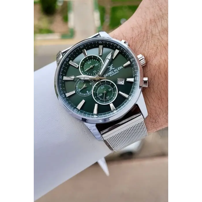 Kadranı Yeşil Kordonu Gümüş Renk 44 mm Erkek Kol Saati