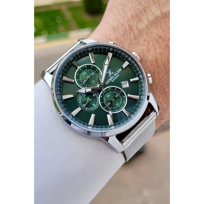 Kadranı Yeşil Kordonu Gümüş Renk 44 mm Erkek Kol Saati