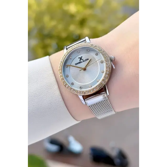 Daniel Klein DKISTE1932 Yeni Model Gold Gümüş Renk Kadın Kol Saati ve Kahverengi Renk Deri Kordon