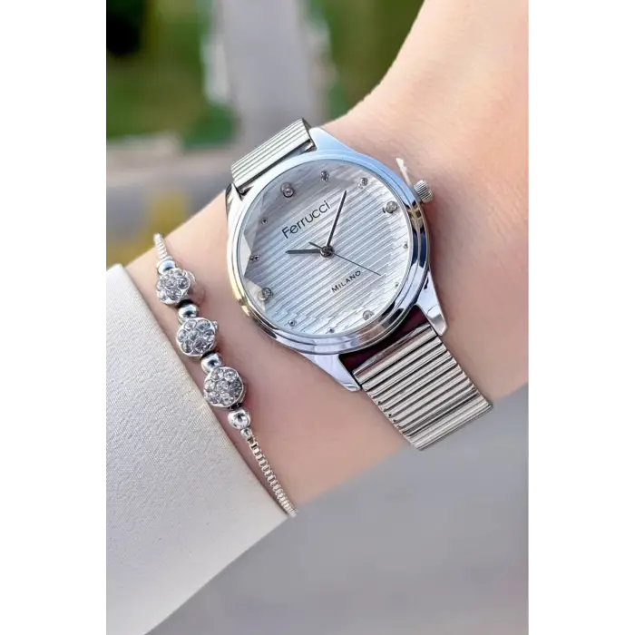 Ferrucci FCISTE370 Gümüş Renk Hediye Paketli Kadın Kol Saati ve Bileklik
