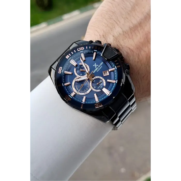 Kadranı Lacivert Kordonu Siyah Renk 47 Mm İç Göstergeleri Aktif Erkek Kol Saati