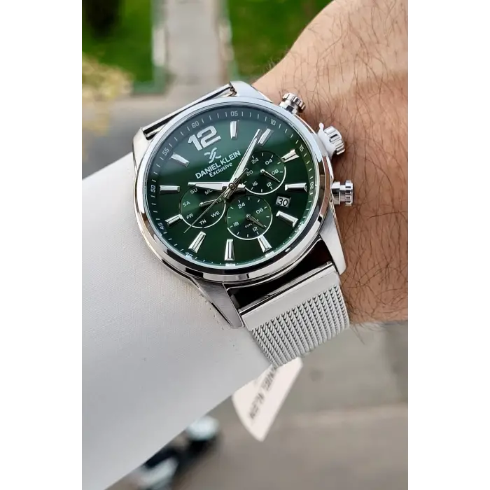 Kadranı Yeşil Kordonu Gümüş Renk 43 Mm İç Göstergeleri Aktif Erkek Kol Saati