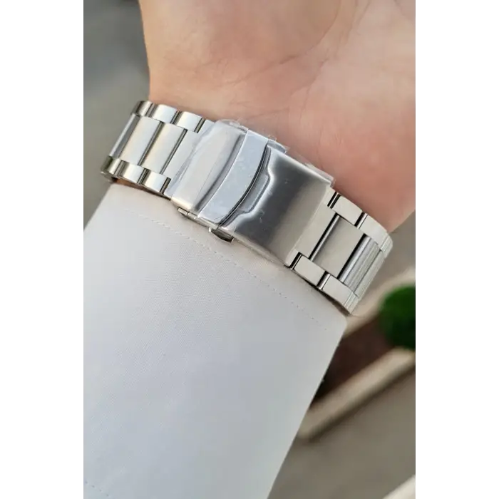 Gümüş Renk 43 Mm İç Göstergeleri Aktif Erkek Kol Saati