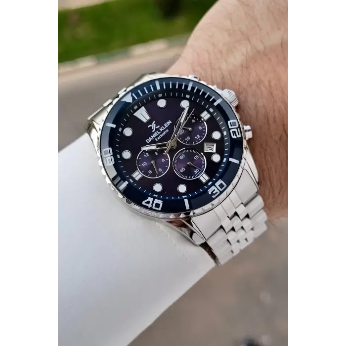 Kadranı Lacivert Kordonu Gümüş Renk 44 Mm İç Göstergeleri Aktif Erkek Kol Saati