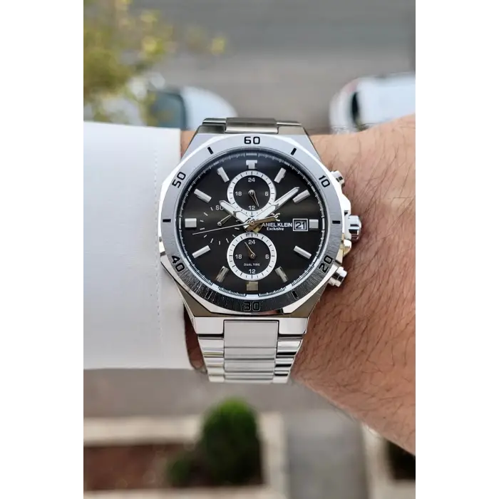 Kadranı Siyah Kordonu Gümüş Renk 42 Mm İç Göstergeleri Aktif Erkek Kol Saati