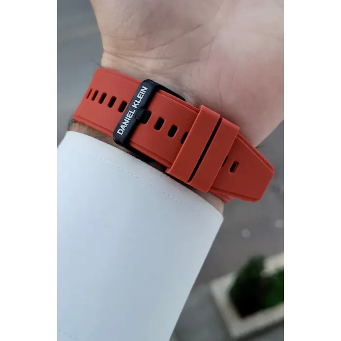 Kasası Siyah Kordonu Kırmızı Renk Android ve ios Uyumlu Hediye Paketli Akıllı Kol Saat