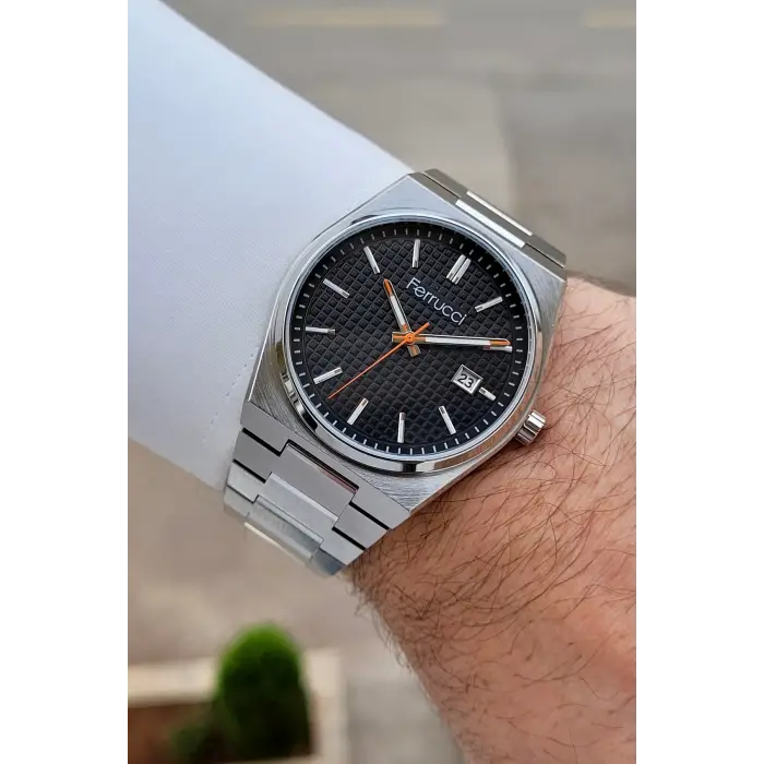 Kadranı Siyah Kordonu Gümüş Renk 40 mm İç Göstergeleri Aktif Erkek Kol Saati