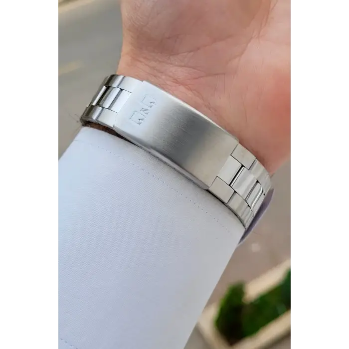 Gümüş Renk 40 mm Erkek Kol Saati