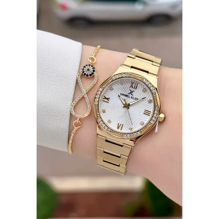 Gold Renk 30 Mm Kadın Kol Saati ve Hediye Bileklik