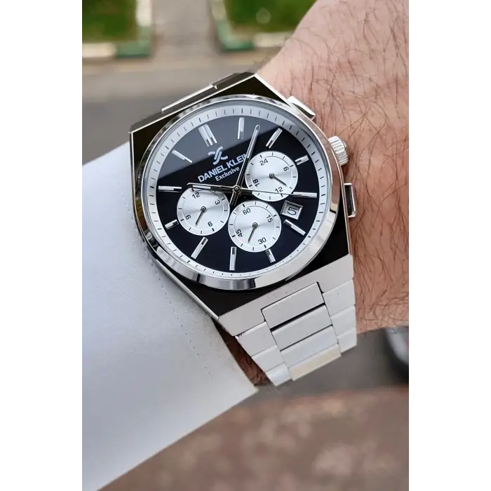 Kadranı Siyah Kordonu Gümüş Renk 42 mm İç Göstergeleri Aktif Erkek Kol Saati