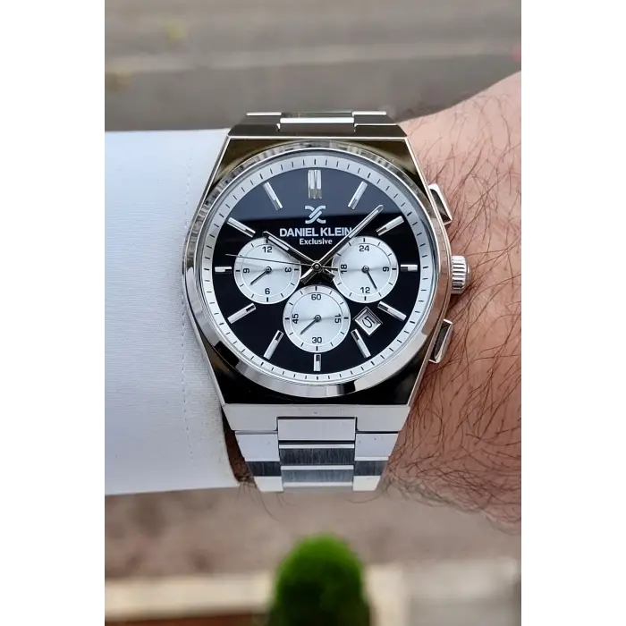 Kadranı Siyah Kordonu Gümüş Renk 42 mm İç Göstergeleri Aktif Erkek Kol Saati