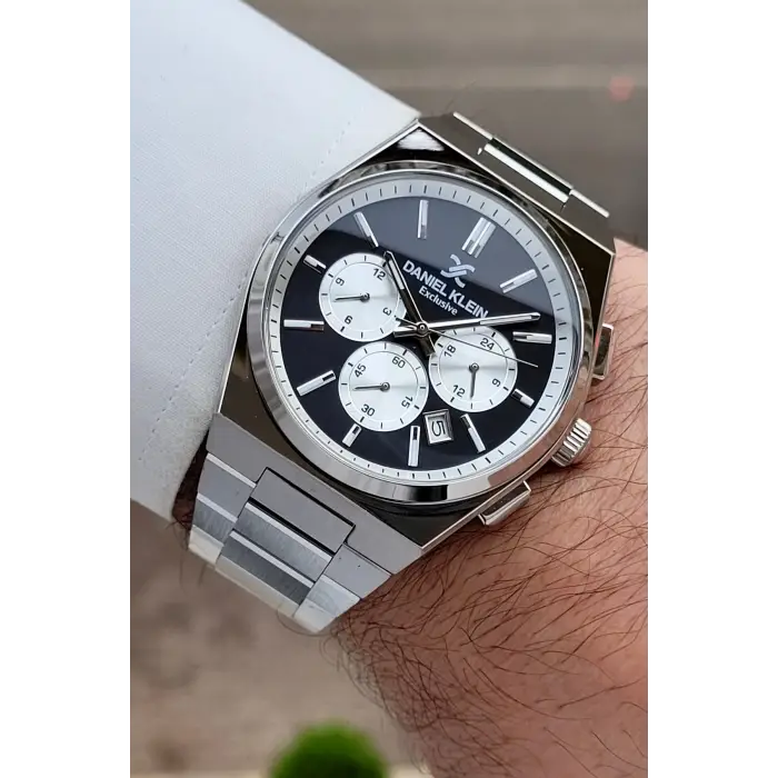 Kadranı Siyah Kordonu Gümüş Renk 42 mm İç Göstergeleri Aktif Erkek Kol Saati