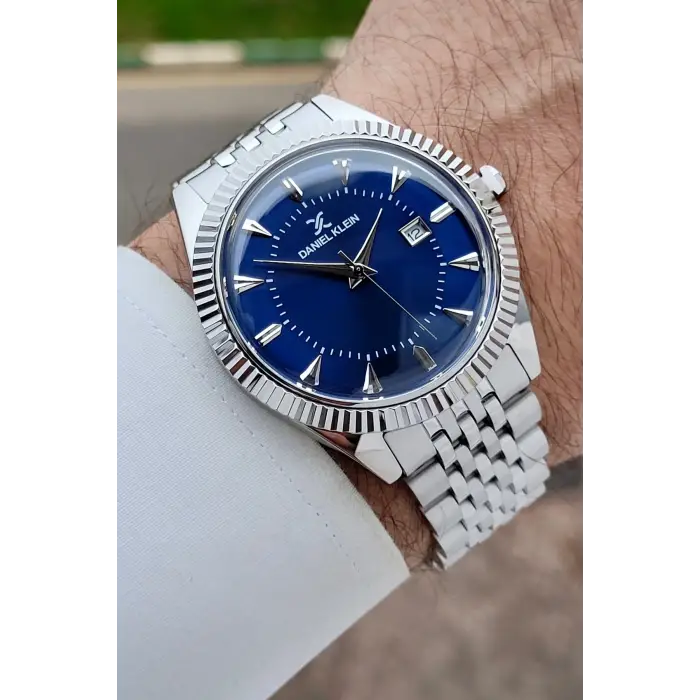 Kadranı Lacivert Kordonu Gümüş Renk Hediye Paketli 41 mm Erkek Kol Saati