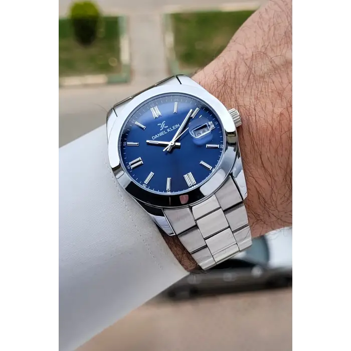 Kadranı Lacivert Kordonu Gümüş Renk 5 ATM Hediye Paketli 42 mm Erkek Kol Saati