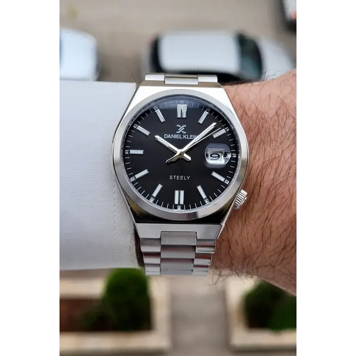 Kadranı Siyah Kordonu Gümüş Renk 40 mm Kristal Cam Çelik Metaryel Erkek Kol Saati